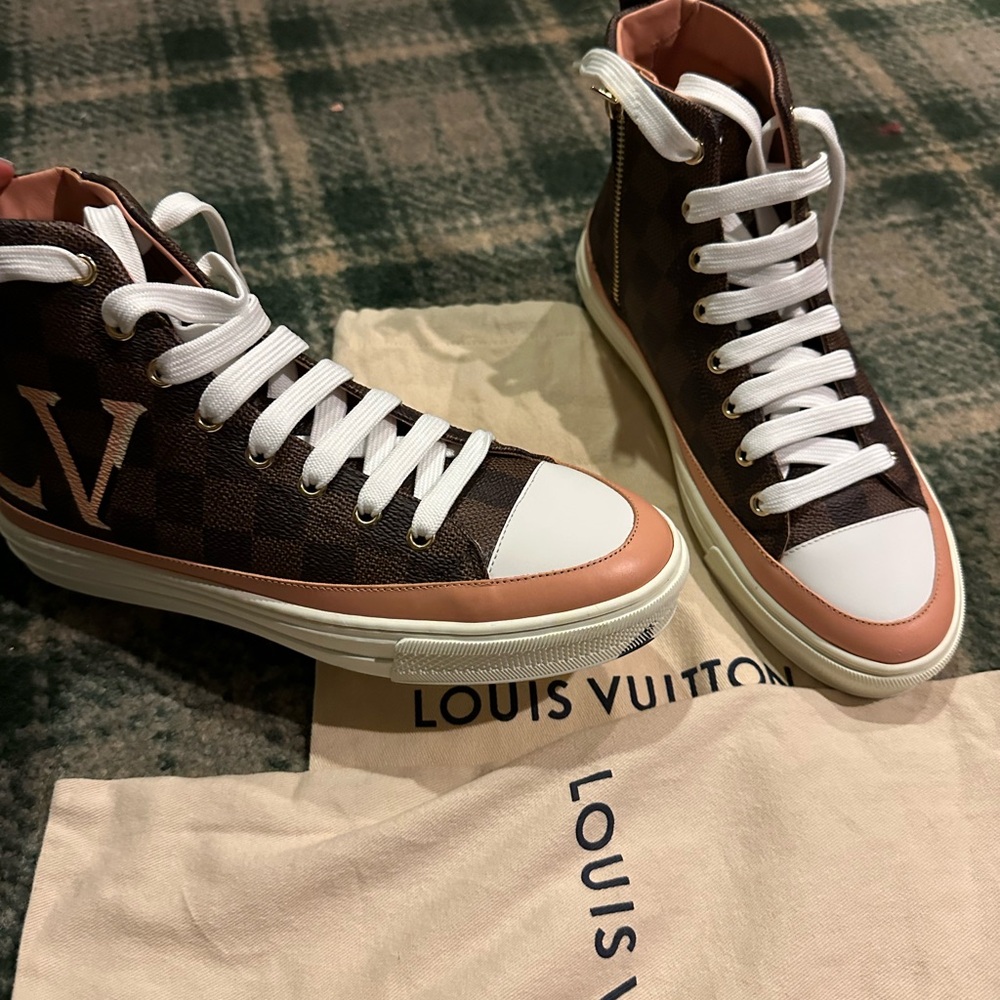 Preloved  LV high cut Damier LV sneakers size 7 women